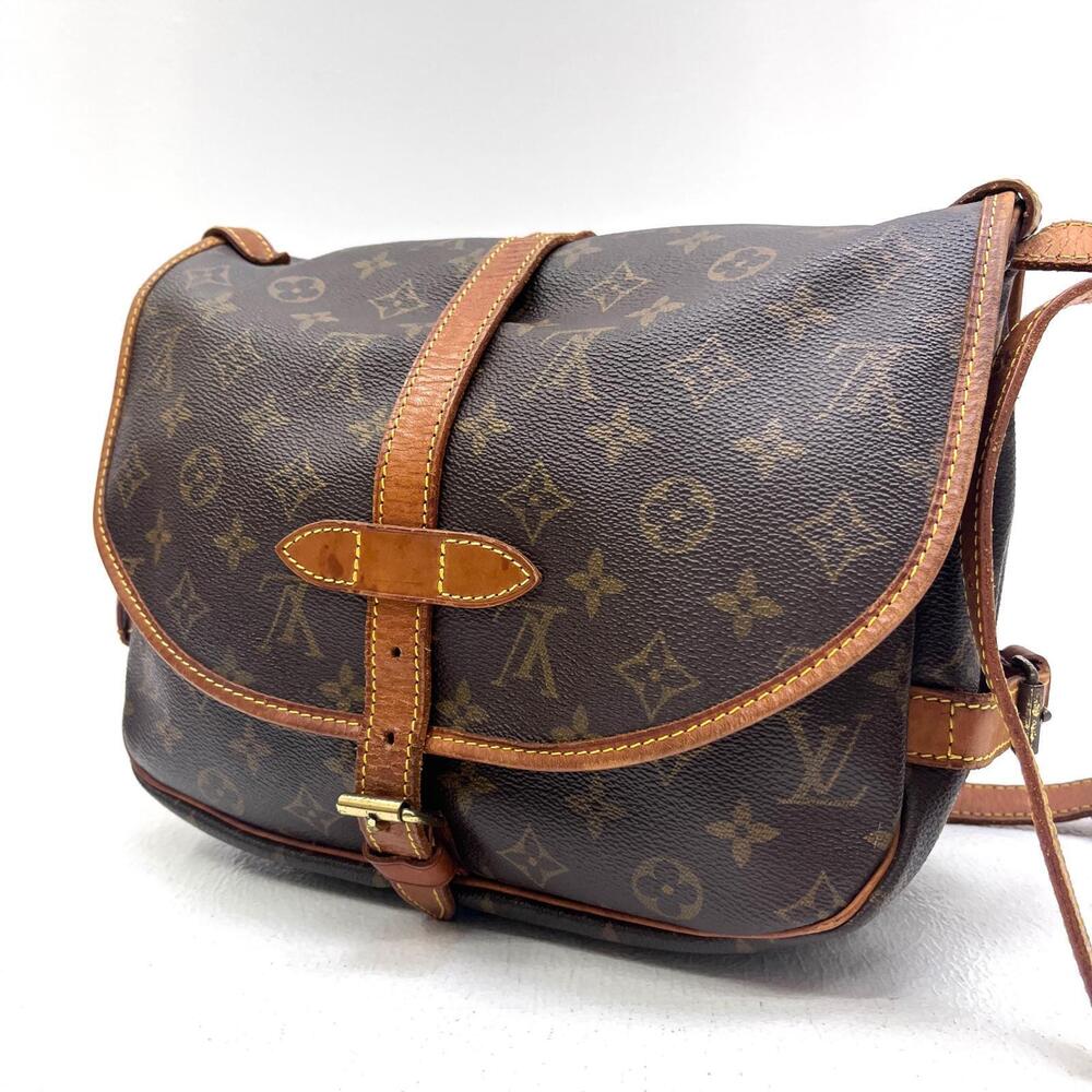 LOUIS VUITTON Saumur Shoulder Bag